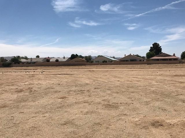 26847 Lakeview Drive - Photo 1