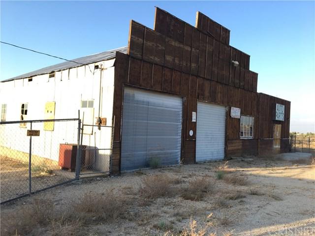 19559 Hwy 138 - Photo 1