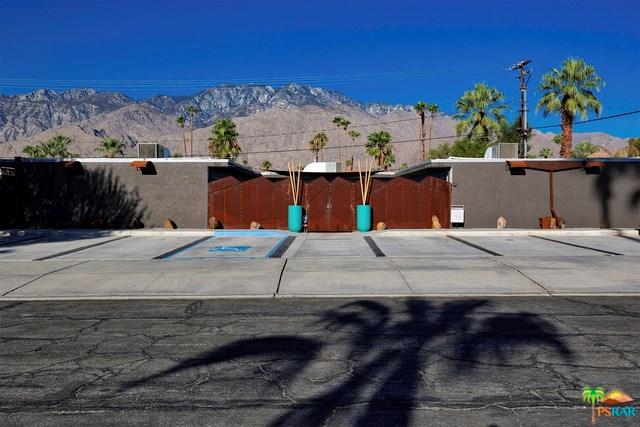 521 Desert Way - Photo 1
