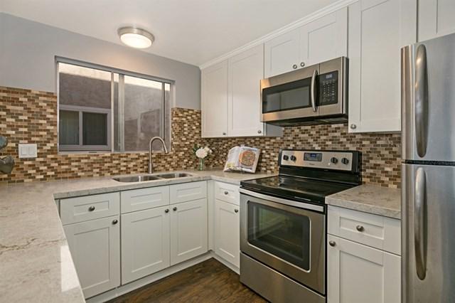 3042 Macaulay St. - Photo 1
