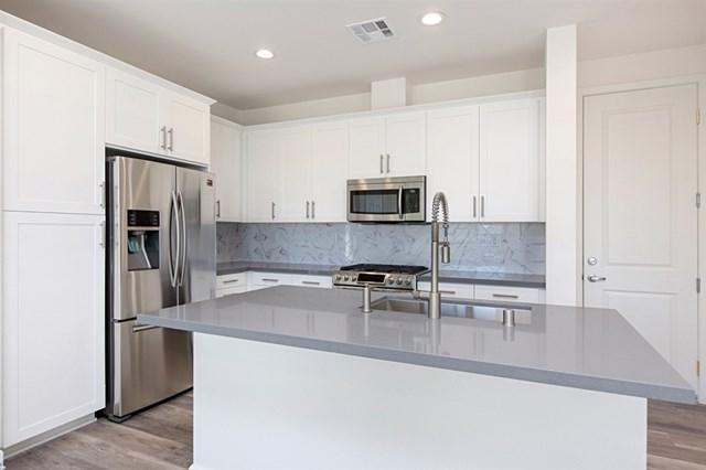 3106 Simba Way - Photo 1