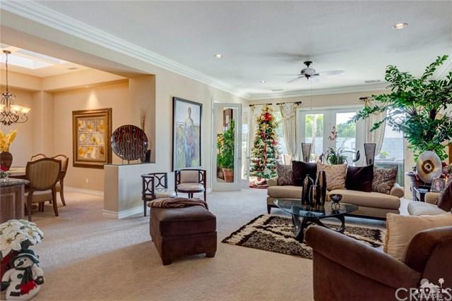6 Maurice Court - Photo 1
