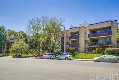 22100 Burbank Boulevard - Photo 1
