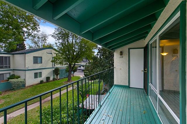 1811 Grand Ave - Photo 1