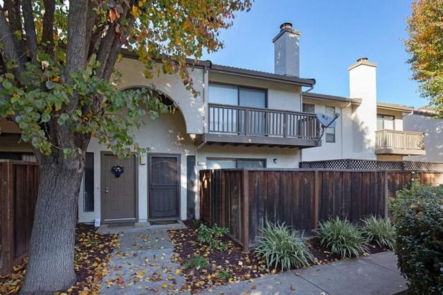 756 Williamsburg Way - Photo 1