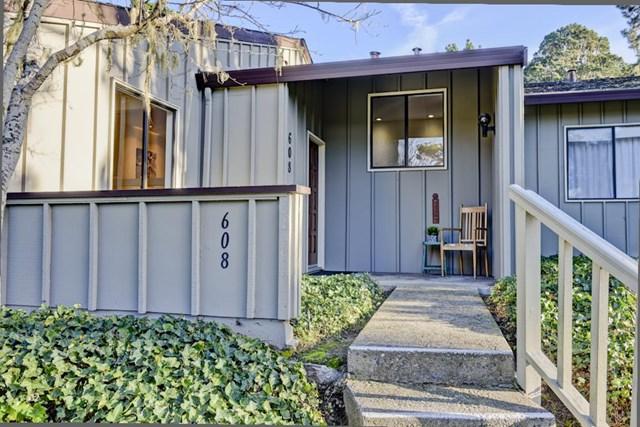 608 Acorn Court - Photo 1