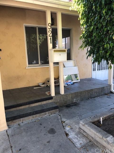 921 17th Street - Photo 1