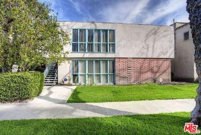 442 Oakhurst Drive - Photo 1