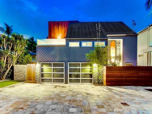 229 23rd Street - Photo 1