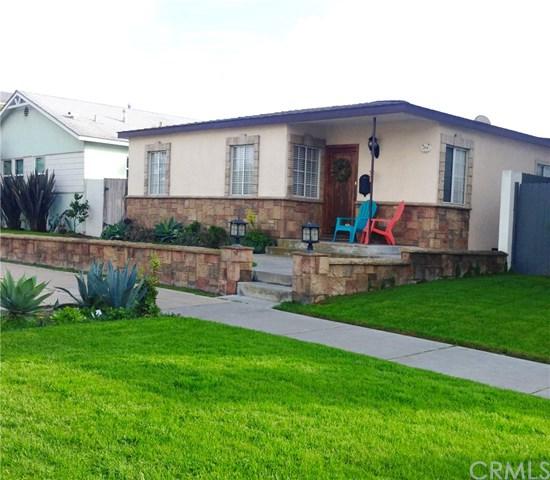 216 Avenue H - Photo 1