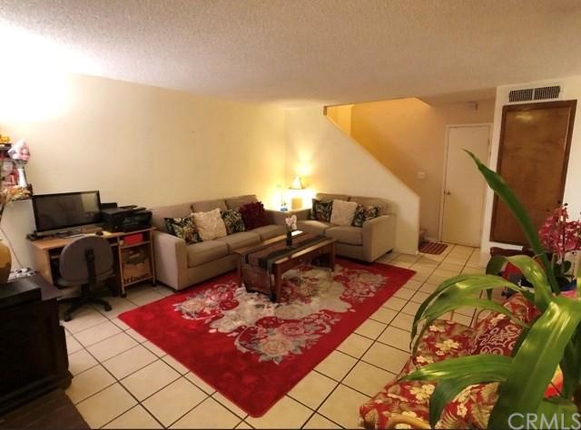 620 Dudley Street - Photo 1