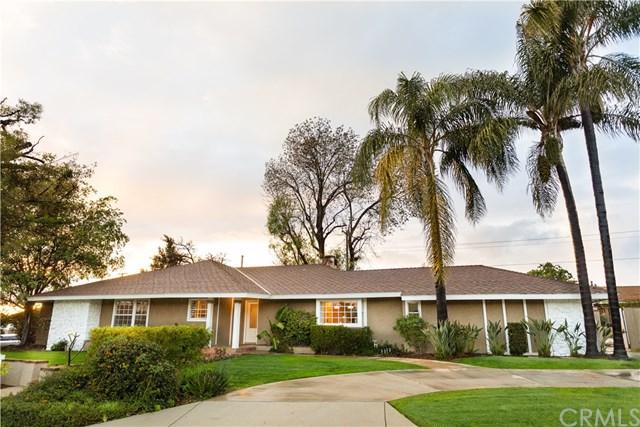 921 Bonnie Way - Photo 1