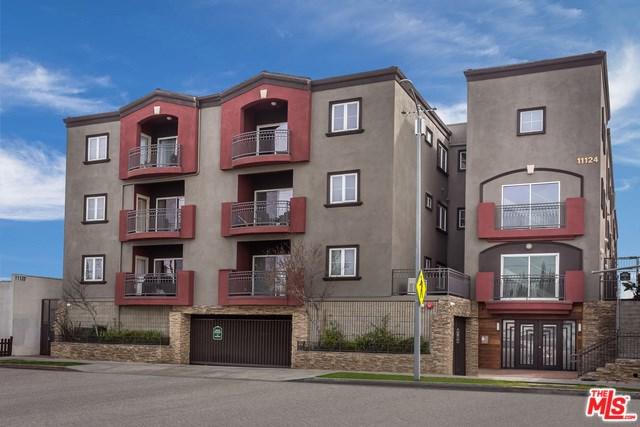11124 Burbank - Photo 1