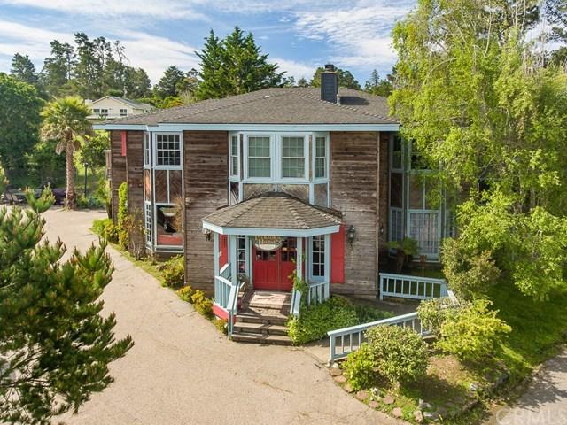 2555 Macleod Way - Photo 1