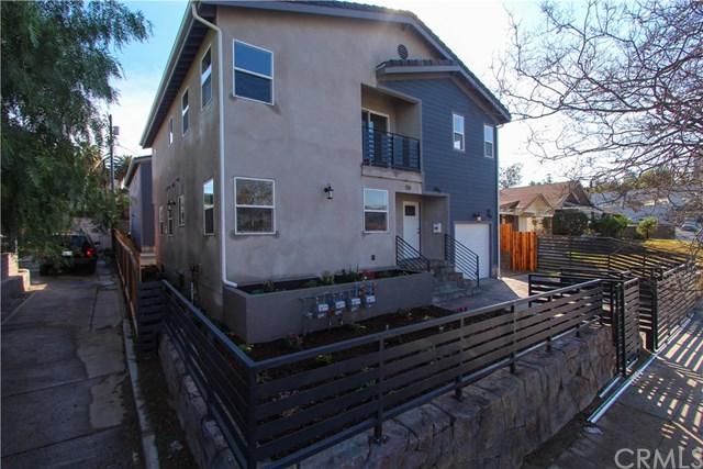 136-1/2 Carondolet Street - Photo 1