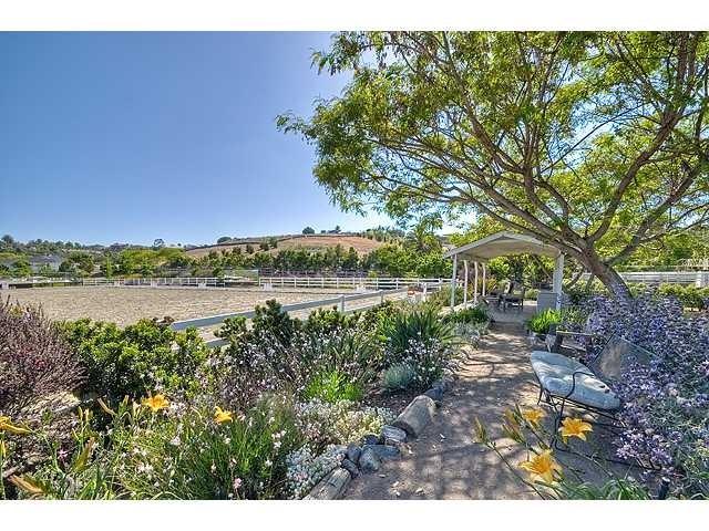 1084 Double Ll Ranch Road - Photo 1