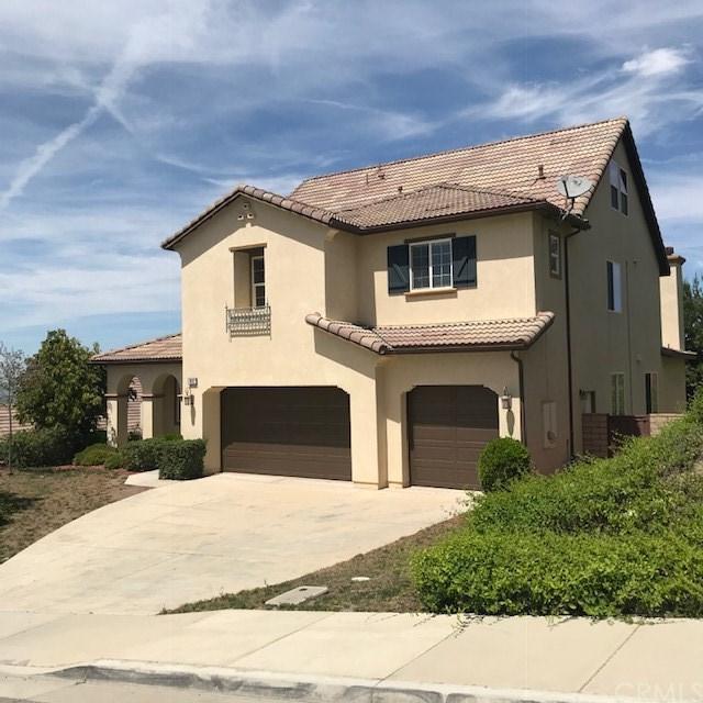 18597 Lakepointe Drive - Photo 1