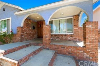 2832 Thompson Street - Photo 1