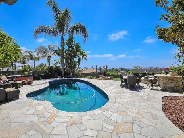 1559 Burgundy Rd - Photo 1