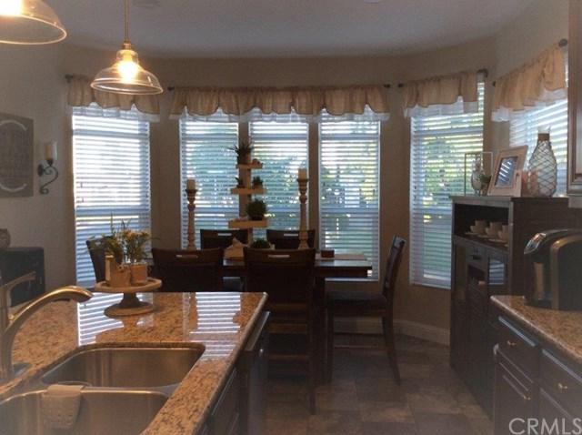 1610 Queen Way - Photo 1