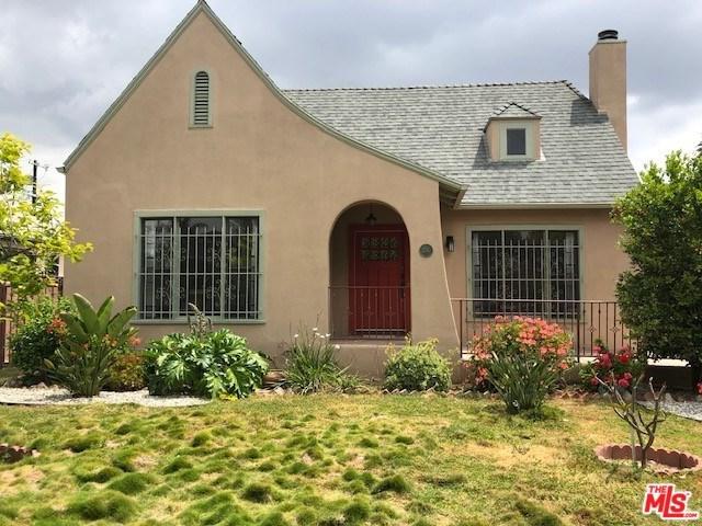 330 Plymouth Boulevard - Photo 1