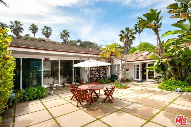 1902 Coldwater Canyon Drive - Photo 1