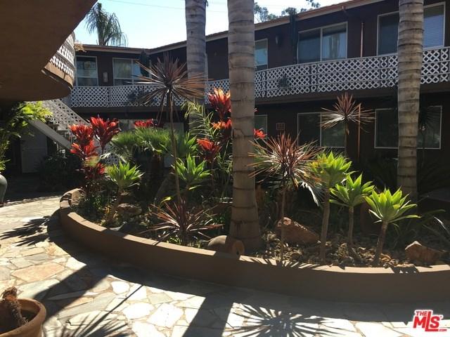 3061 Robertson - Photo 1