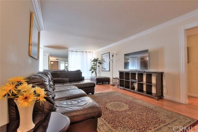 15335 Magnolia Boulevard - Photo 1