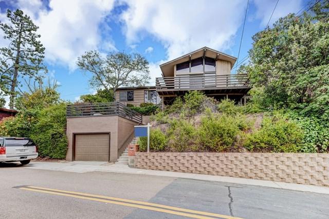 8415 Hillcrest Ave - Photo 1