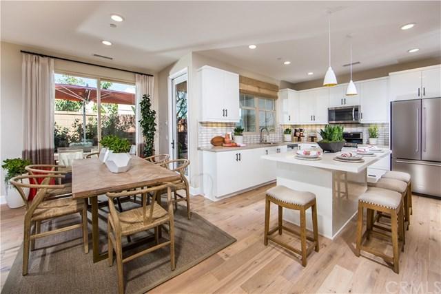 54 Parkwood - Photo 1