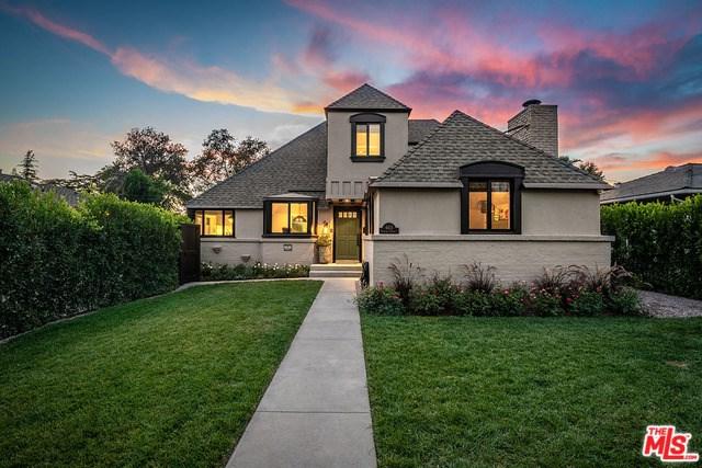 4415 Sancola Avenue - Photo 1