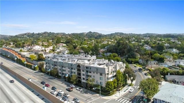 390 Sepulveda Blvd - Photo 1