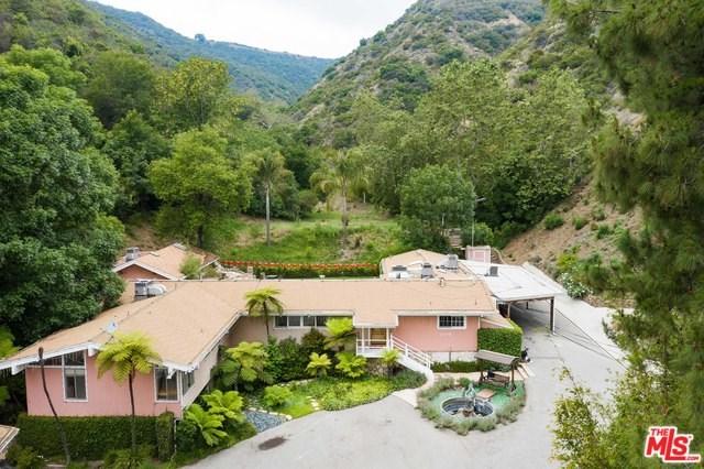 3375 Mandeville Canyon Road - Photo 1