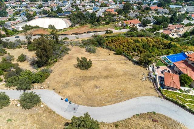 862 Montclair Drive - Photo 1