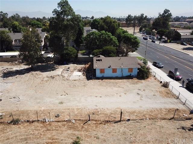 16534 Arrow Boulevard - Photo 1