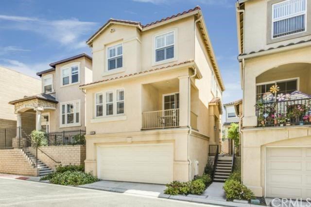 4152 Spencer Street - Photo 1