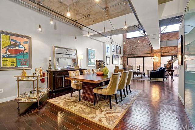 835 Locust Avenue - Photo 1