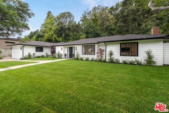1075 Moraga Drive - Photo 1