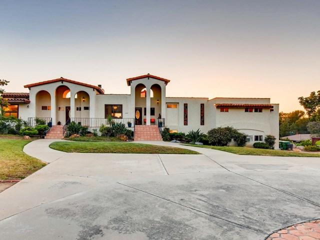 2526 Victoria Dr - Photo 1
