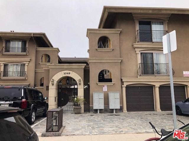 1049 Felspar Street - Photo 1
