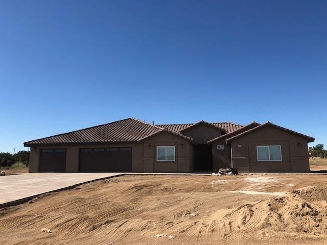 10375 La Cadena Avenue - Photo 1