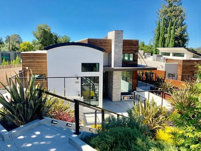 901 Loyola Drive - Photo 1