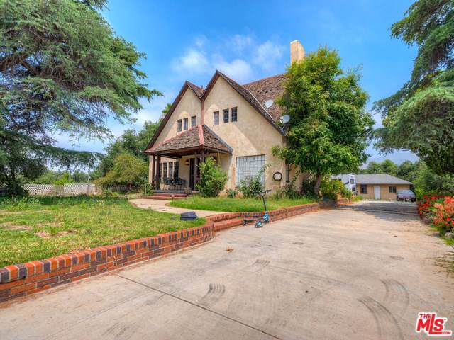 819 Walnut Avenue - Photo 1