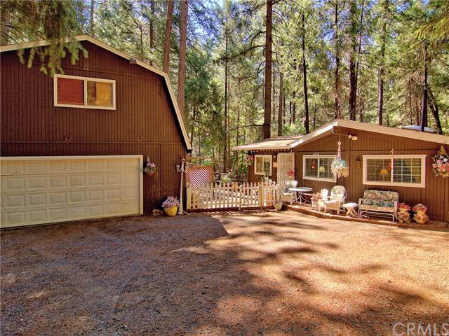 6102 Guilford Circle - Photo 1
