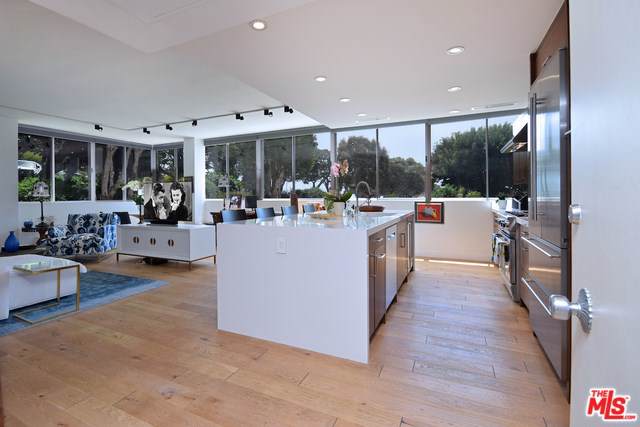 17352 Sunset - Photo 1