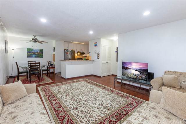 2501 Sunflower Avenue - Photo 1