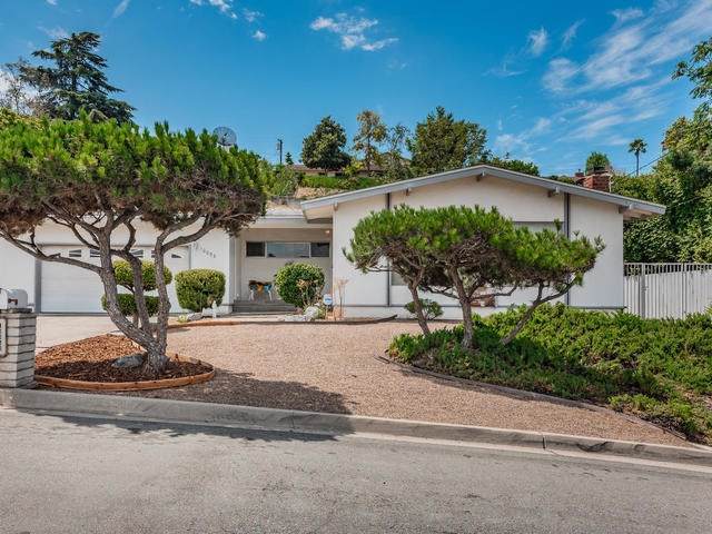 10053 Diversion Dr - Photo 1
