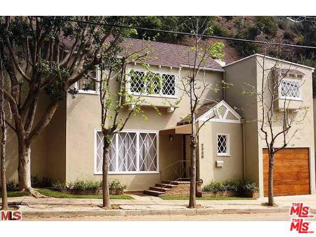 2326 Canyon Drive - Photo 1