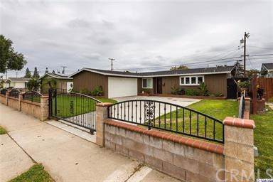 5888 Los Ranchos Drive - Photo 1