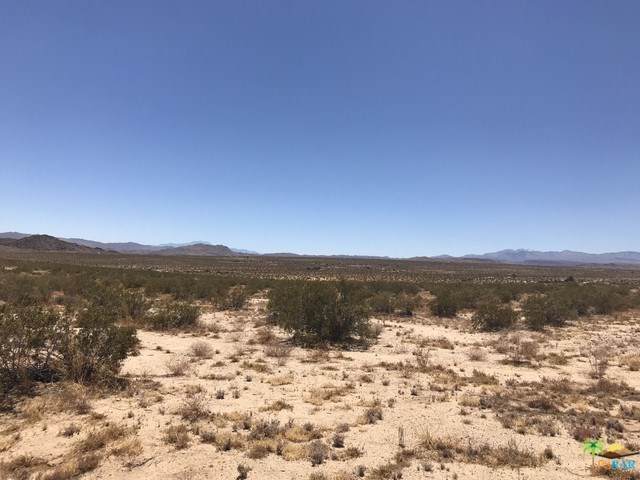 3075 Arizona Avenue - Photo 1